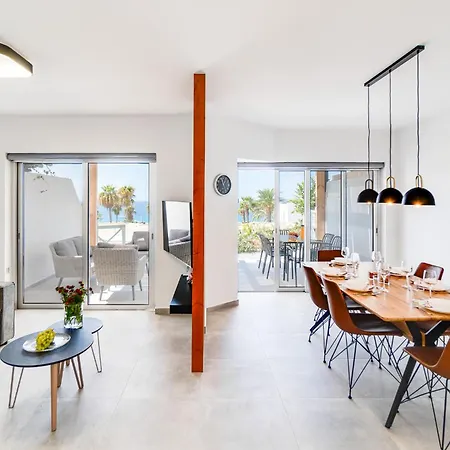 Βίλα Wave Blue By Ezoria *