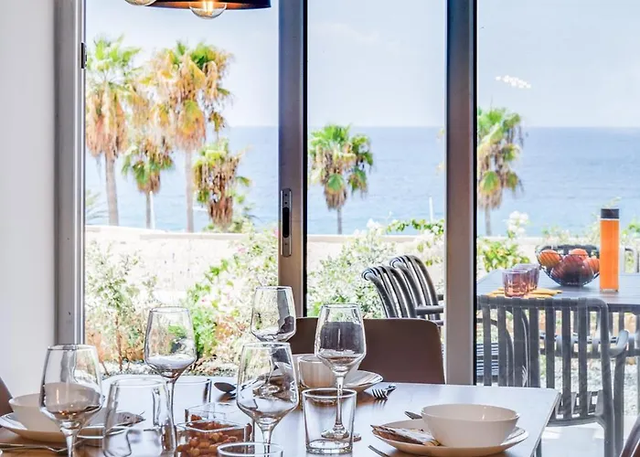 Wave Blue By Ezoria *